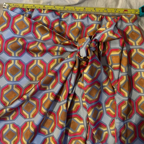 Aritzia - Babaton Bello Skirt - Picture 4 of 4